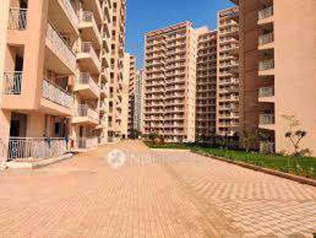 2 BHK Flat In Green Court, for Rent In Sector 90