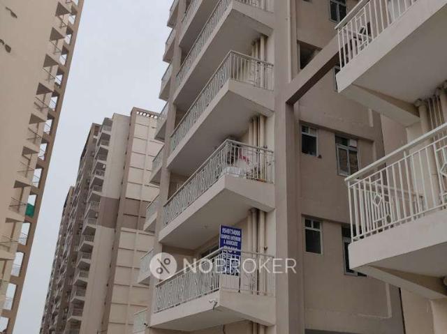 2 BHK Flat In Green Court for Rent In Sector 90