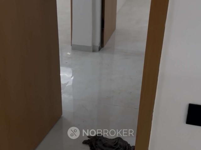 2 BHK Flat In Green Crest Apartment for Rent In Andheri Wes