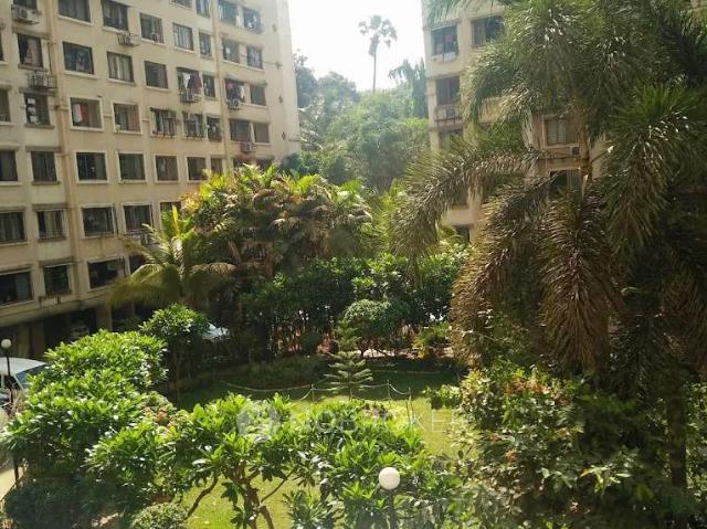 2 BHK Flat In Greenwoods Chsl For Sale In Andheri East