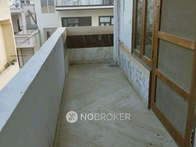 2 BHK Flat In Huda Plot Sector 46 for Rent In Sector 46