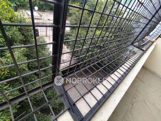 2 BHK Flat In Hussain Nest For Sale In 9fw5+rpp Residential