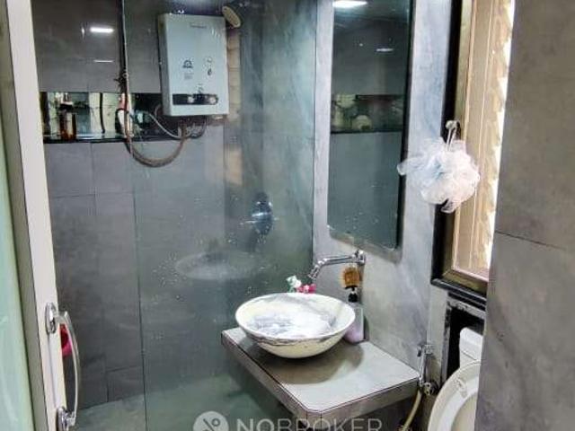 2 BHK Flat In Hastagiri Apartment For Sale In Kandivali East
