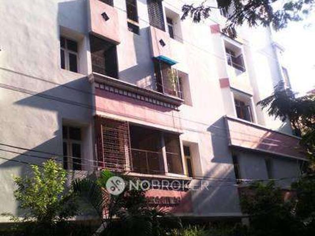 2 BHK Flat In Hari Hara Niwas For Sale In Begumpet