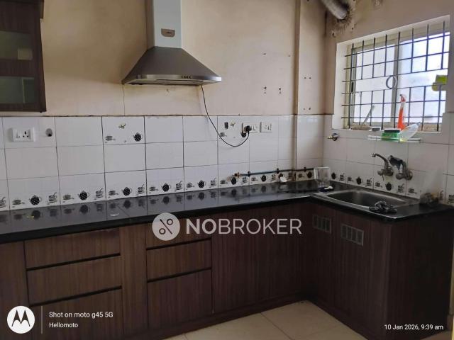 2 BHK Flat In Harinivasa Paradise For Sale In Bommanahalli
