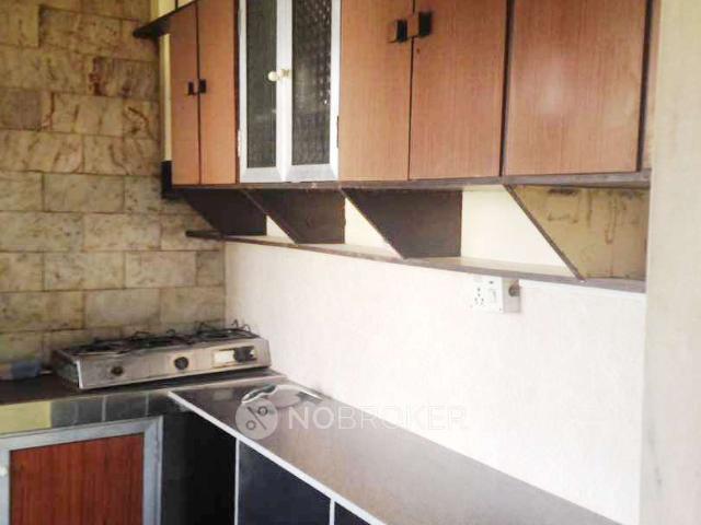 2 BHK Flat In Harisingani for Rent In Bandra West