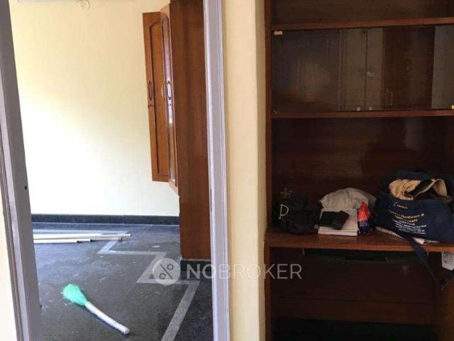 2 BHK Flat In Harshitha Meridian For Sale In Jp Nagar