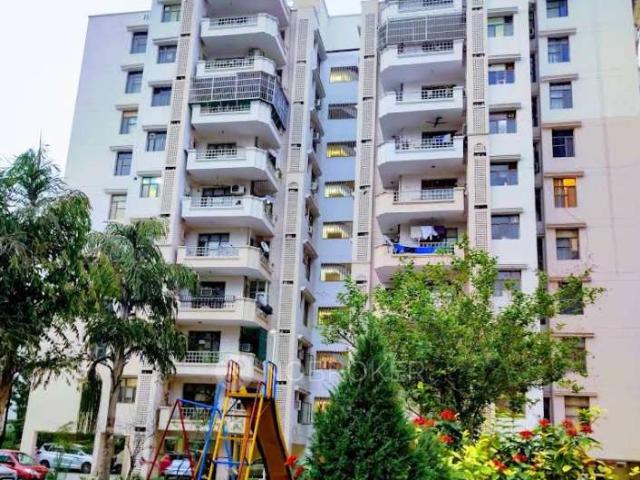 2 BHK Flat In Hewo Apartments, Sector 56 For Sale In Sect
