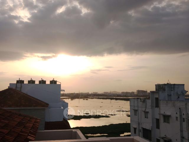 2 BHK Flat In Hibiscus Apartment For Sale In Thoraipakkam