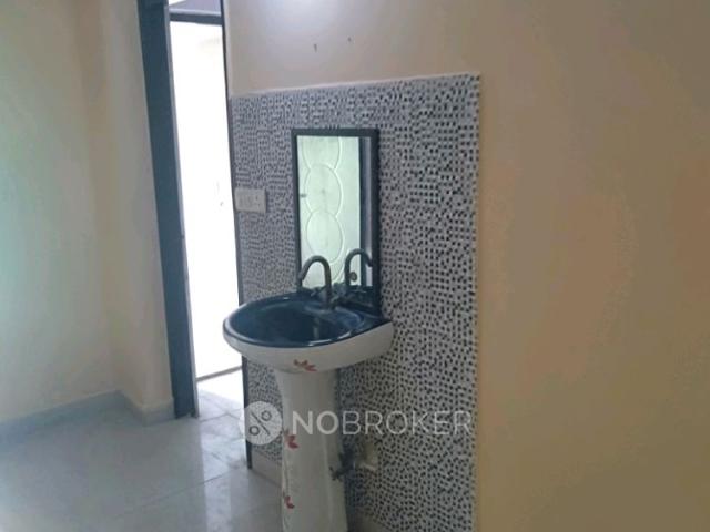 2 BHK Flat In Hindon Vihar for Rent In Sector 49