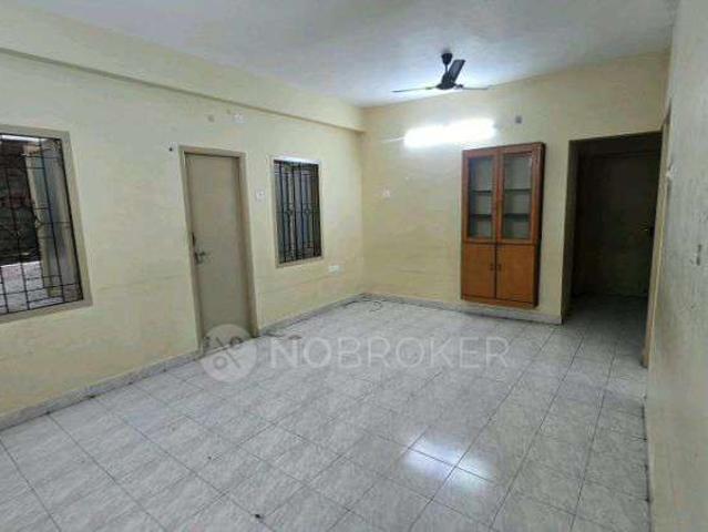 2 BHK Flat In Hm Castle For Sale In No. 16