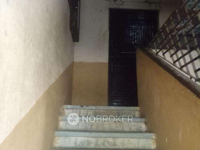 2 BHK Flat In Holy Cross Tower For Sale In Borivali West