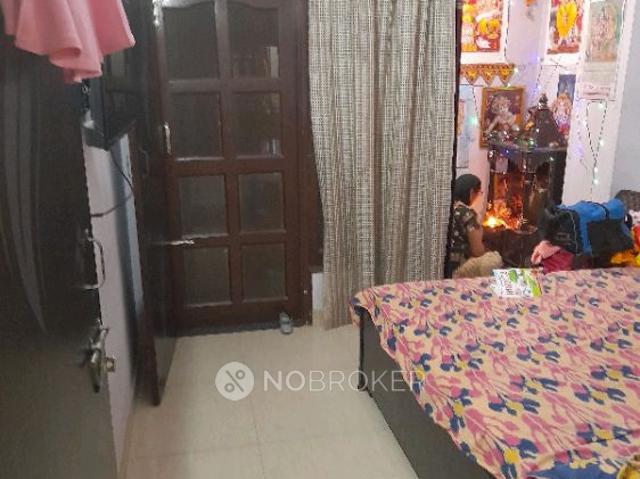 2 BHK Flat In Holy Homes Laxman Vihar for Rent In Sector 3a