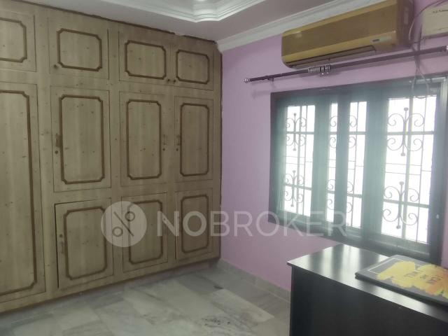 2 BHK Flat In Home Sree Towers for Rent In Kukatpally