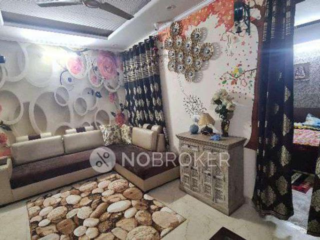 2 BHK Flat In Jvts Garden For Sale In New Delhi