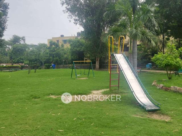 2 BHK Flat In Jal Vayu Vihar, Sector 25 For Sale In Sector