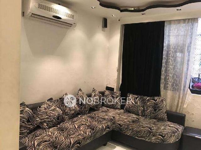 2 BHK Flat In Jay Bharat Society For Sale In Khar West