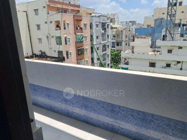 2 BHK Flat In Jay Kailash Towers for Rent In Moti Nagar