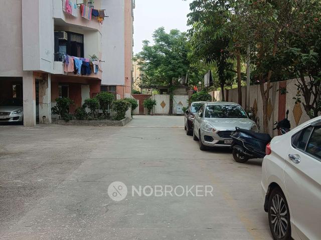 2 BHK Flat In Jeevan Ashray Apartments for Rent In Sector 62