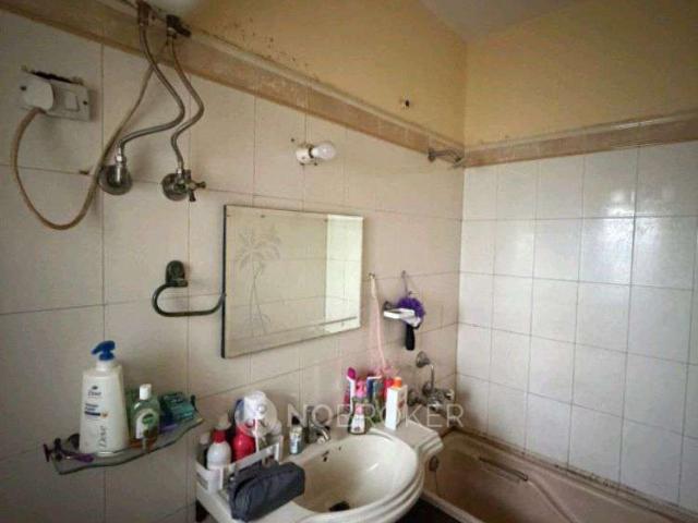 2 BHK Flat In Kukreja Complex For Sale In Bhandup West