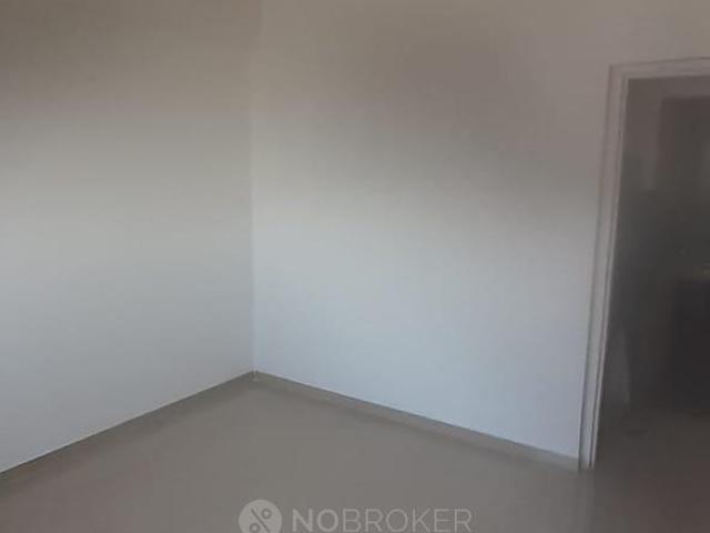 2 BHK Flat In Kumar Palmcrest For Sale In Pisoli