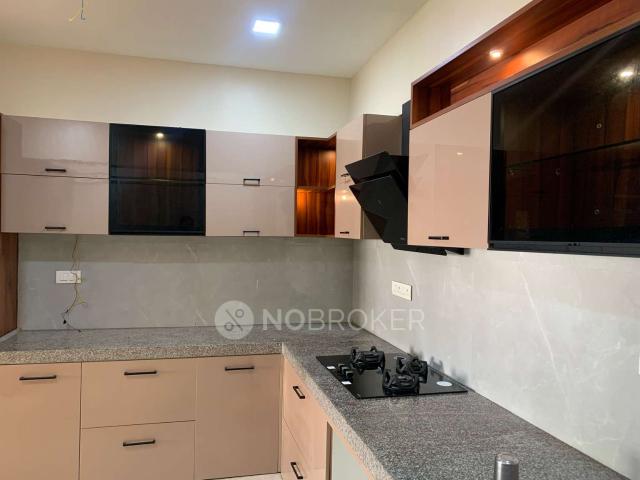 2 BHK Flat In Kumar Picasso for Rent In Hadapsar