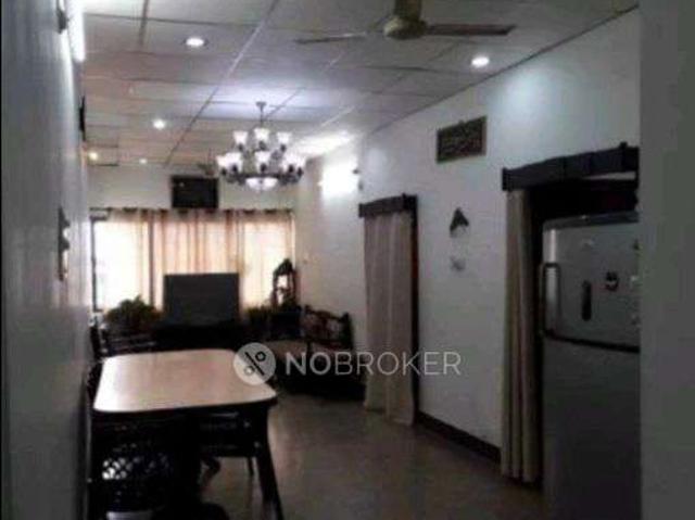 2 BHK Flat In Kushal Apartment, King Kothi For Sale In King