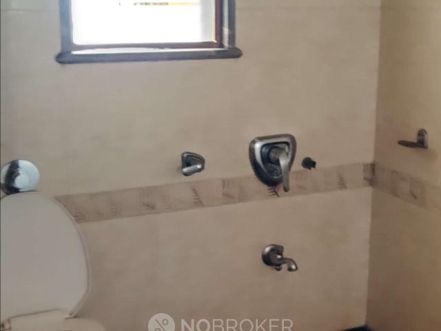 2 BHK Flat In Kalika Niwas For Sale In Andheri East