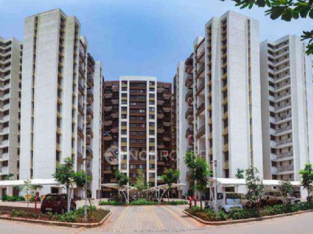 2 BHK Flat In Kalpataru Serenity For Sale In Manjri