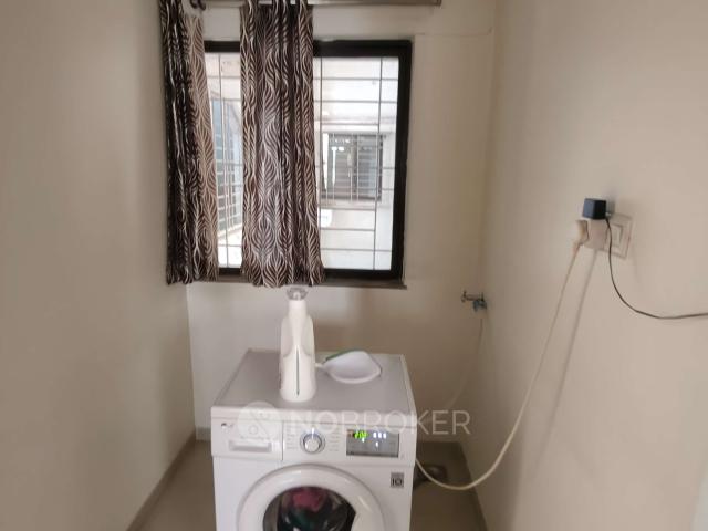 2 BHK Flat In Kalpataru Serenity, Manjri for Rent In Hadapsar