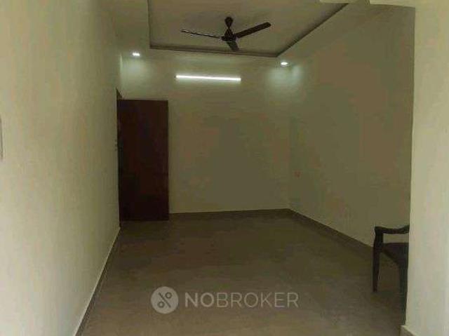 2 BHK Flat In Kanishka Apartments For Sale In Shalimar Bagh
