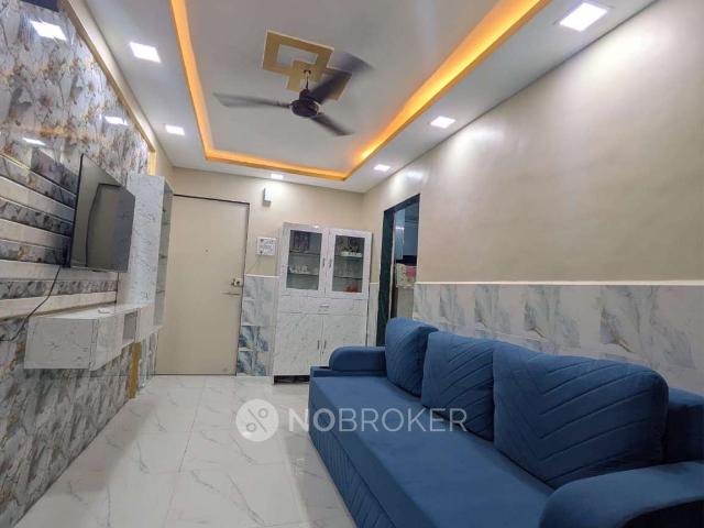 2 BHK Flat In Kashinath Kamble Niwas On Heavy Deposit for Lease In Patil Gully Beach Fisherish Guys Beach