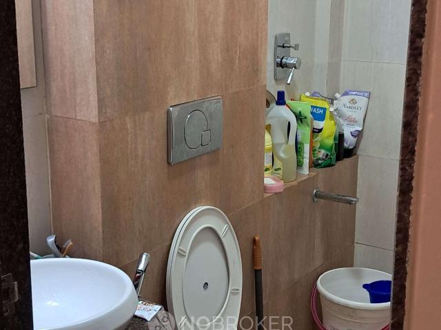 2 BHK Flat In Karmvir Western Woods For Sale In Goregaon