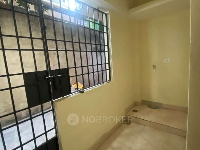 2 BHK Flat In Karishma Arcade for Rent In Pallikaranai
