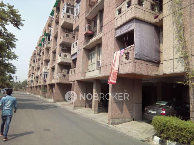 2 BHK Flat In Kendriye Vihar for Rent In Sector 82
