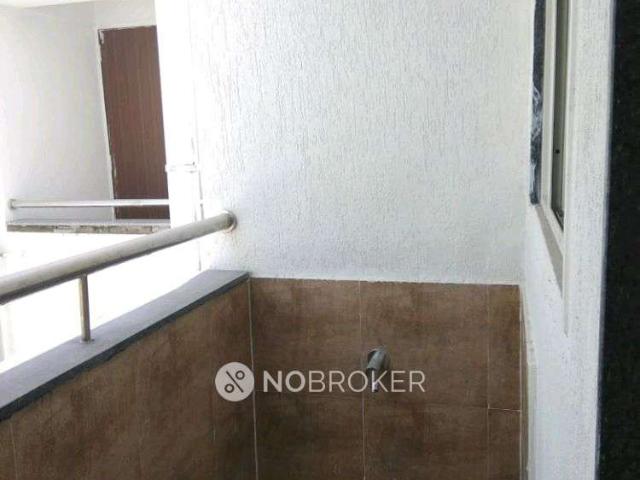 2 BHK Flat In Kohinoor Tinsel Town For Sale In Pimpri chinc