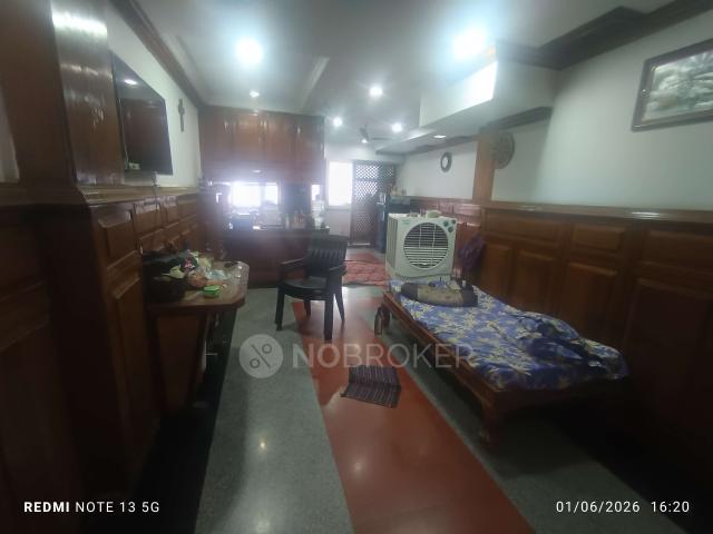 2 BHK Flat In Koratla Bhavan For Sale In Himayatnagar