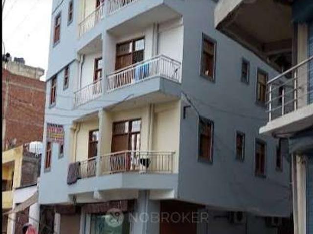 2 BHK Flat In Krishna Apartment for Rent In Sector 62a