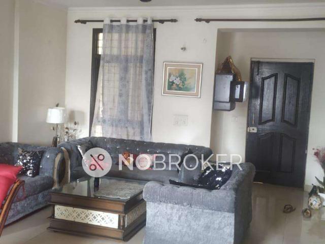 2 BHK Flat In Krishna Apra Gardens For Sale In Indirapuram