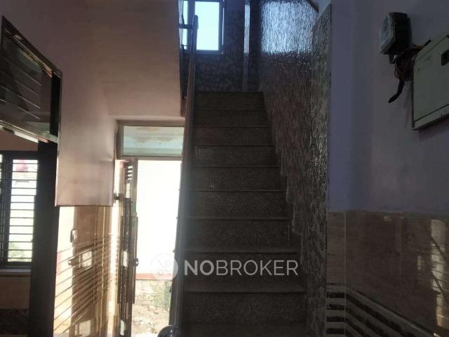 2 BHK Flat In Krishna Enclave, Sector 56 A, Faridabad for Rent In Sector 56