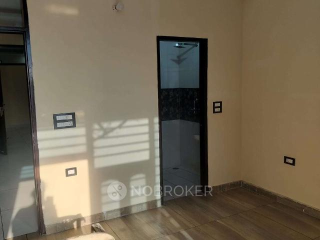 2 BHK Flat In Luxury Bharti Villas for Rent In Sector 30