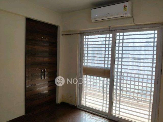 2 BHK Flat In La Residentia for Rent In Techzone 4
