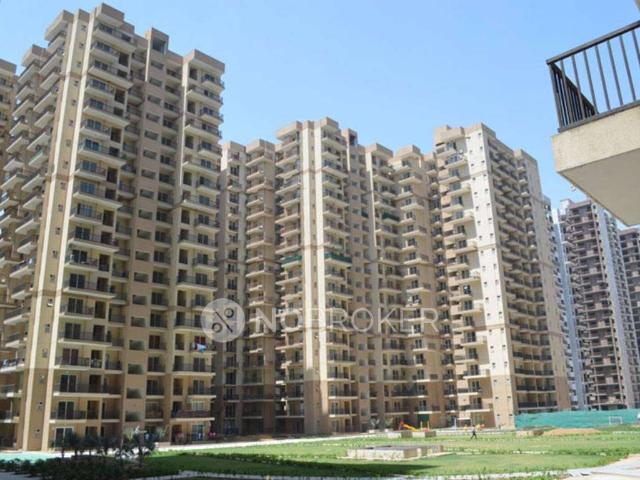 2 BHK Flat In La Residentia For Sale In Techzone 4