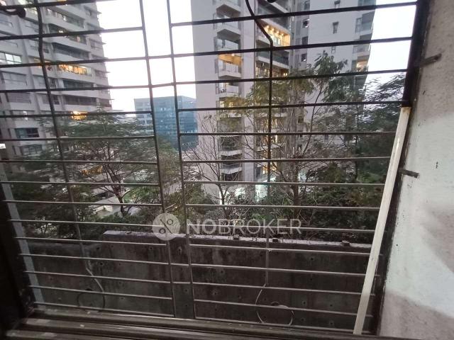 2 BHK Flat In Lake Avenue Chs for Rent In Powai