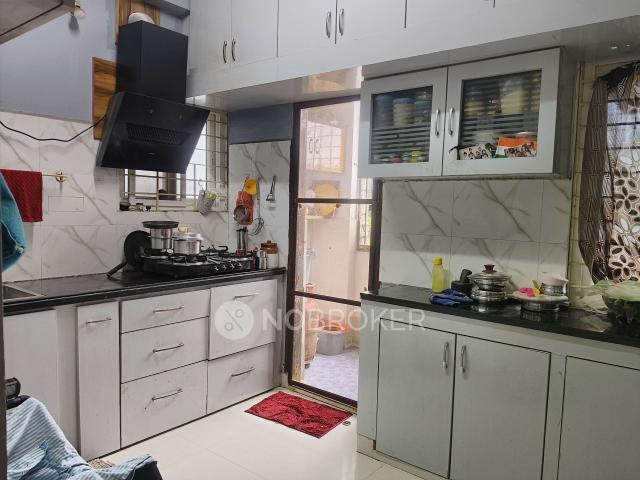 2 BHK Flat In Lake View Towers For Sale In Madinaguda