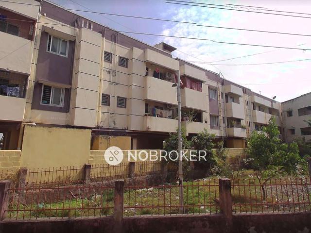 2 BHK Flat In Lakiya Flats For Sale In Lakiya Flats, 8a, Mg