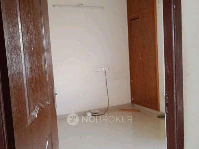 2 BHK Flat In Lakshana Apartment for Rent In Velachery