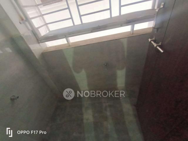 2 BHK Flat In Lakshmi Siva Nilayam for Rent In Miyapur