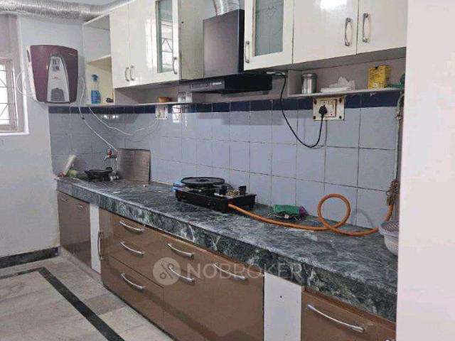 2 BHK Flat In Lavanya Apartment for Rent In Sector 62