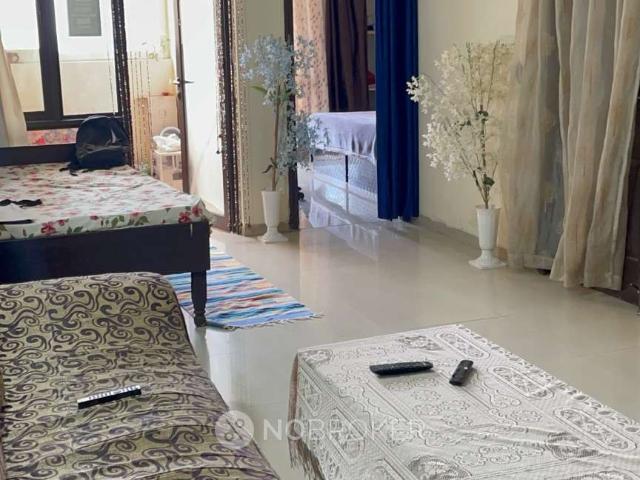 2 BHK Flat In Logix Blossom County for Rent In Sector 137